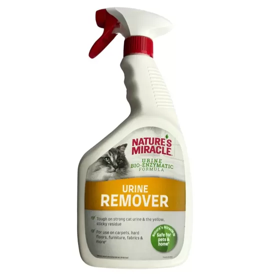 Nature's Miracle bio-enzyme formula for cleaning urine stains and odors left by cats 946 ml
